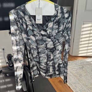 Mint Velvet -Abstract Long Sleeve Mesh Top